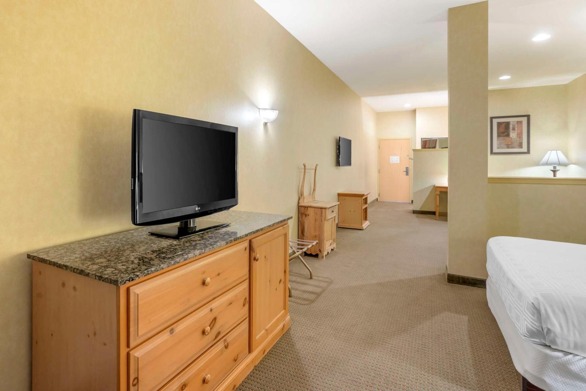Best Western Plus Revere Inn & Suites Paradise Exteriér fotografie